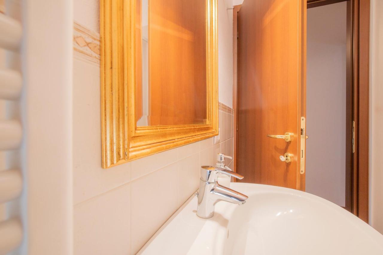 Valpolicella Homes Recioto Apartment SantʼAmbrogio di Valpolicella Kültér fotó
